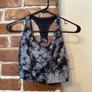 Onzie sports bra